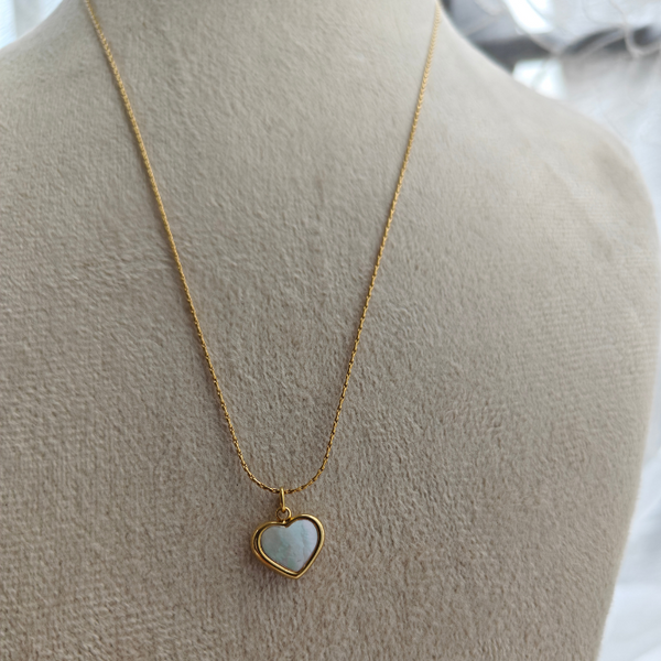 WHITE TINY HEART  NECKLACE