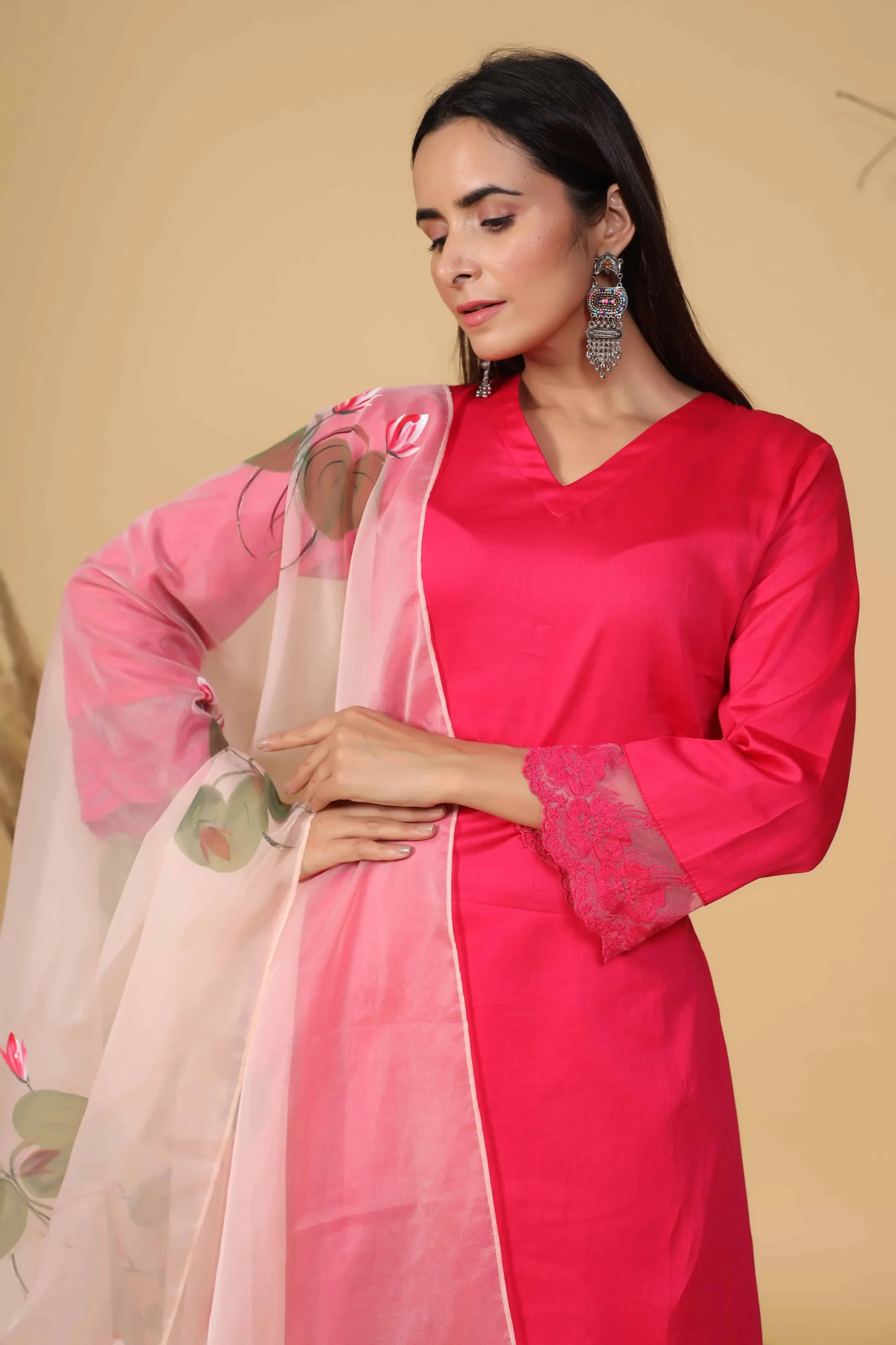 Rani Laced Kurta Set With Hand Painted Dupatta