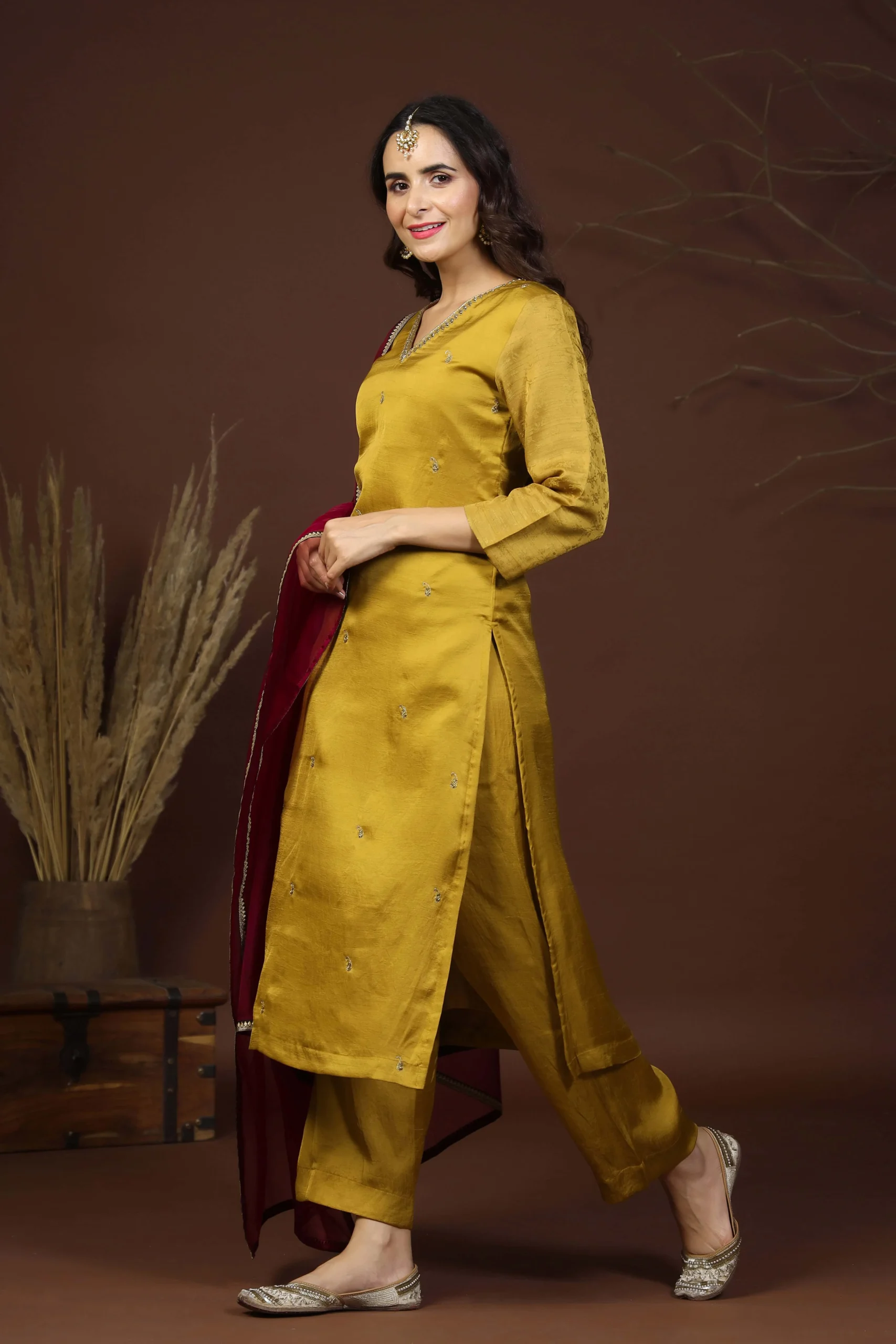 Golden Handwork Kurta Set